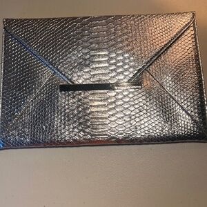 Vince Camuto Silver Snakeskin-Texture Envelope Clutch